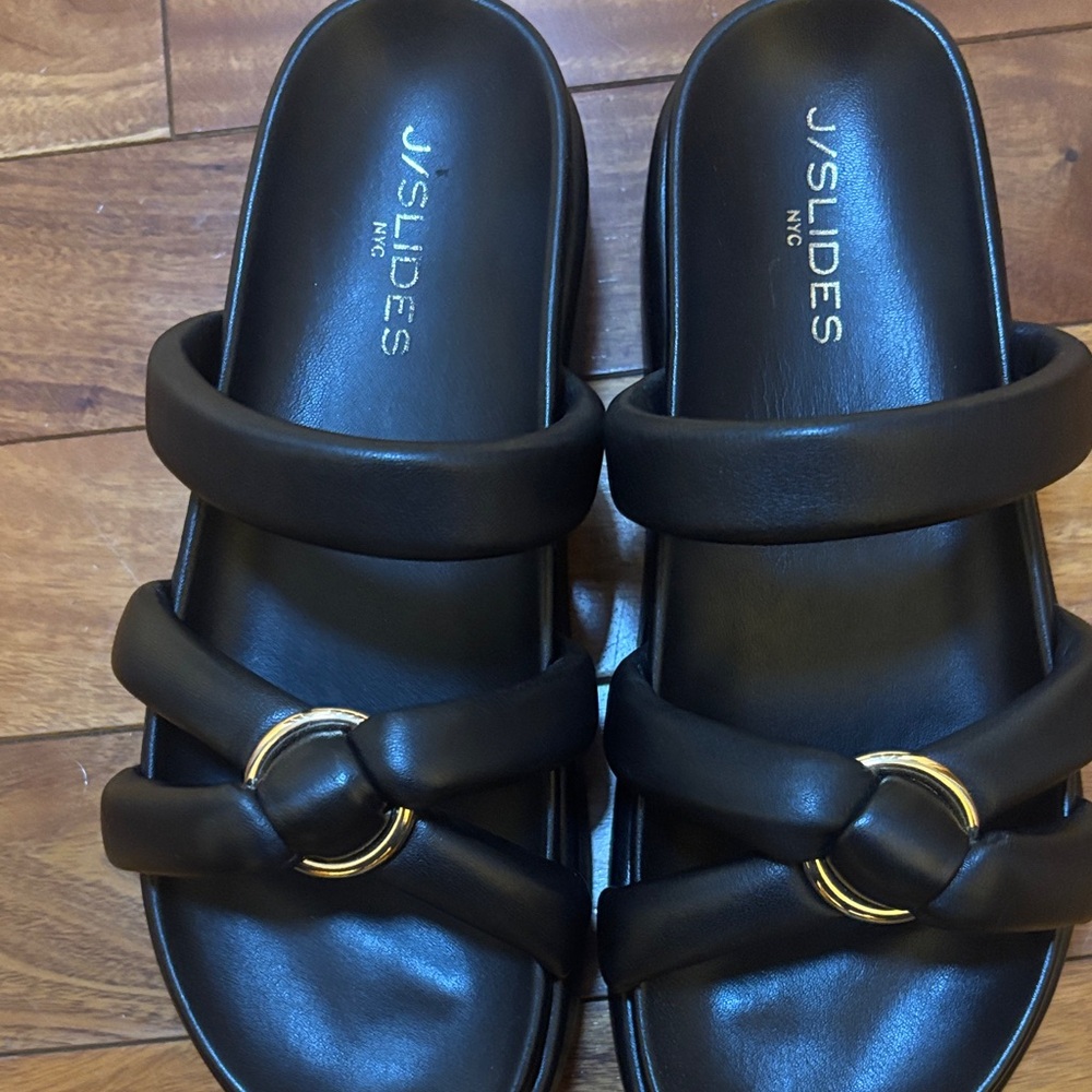 J/SLIDES NYC leather Black Mules with Ring Detail size 9